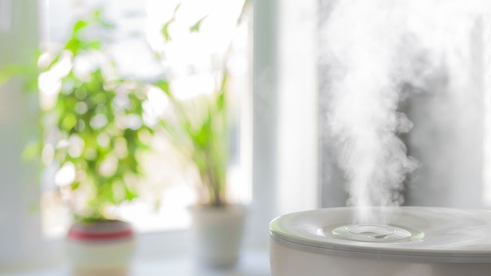 Humidifer to increase moisture in the air